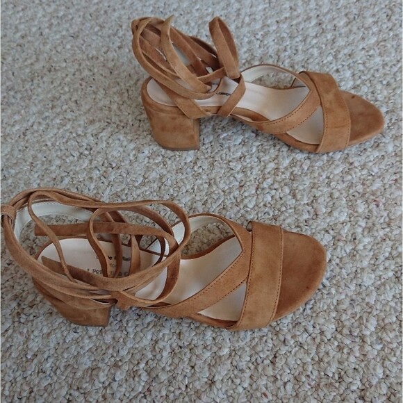 J Peterman brown Sienna Kid Elegant Tan Strappy Sandals size 37 - Picture 3 of 12